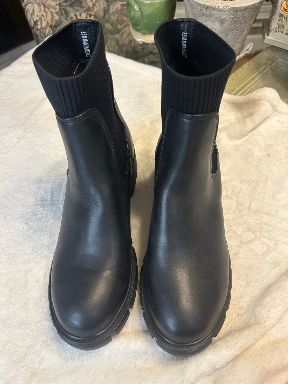 Steve Madden Black Chunky Chelsea Sock Booties